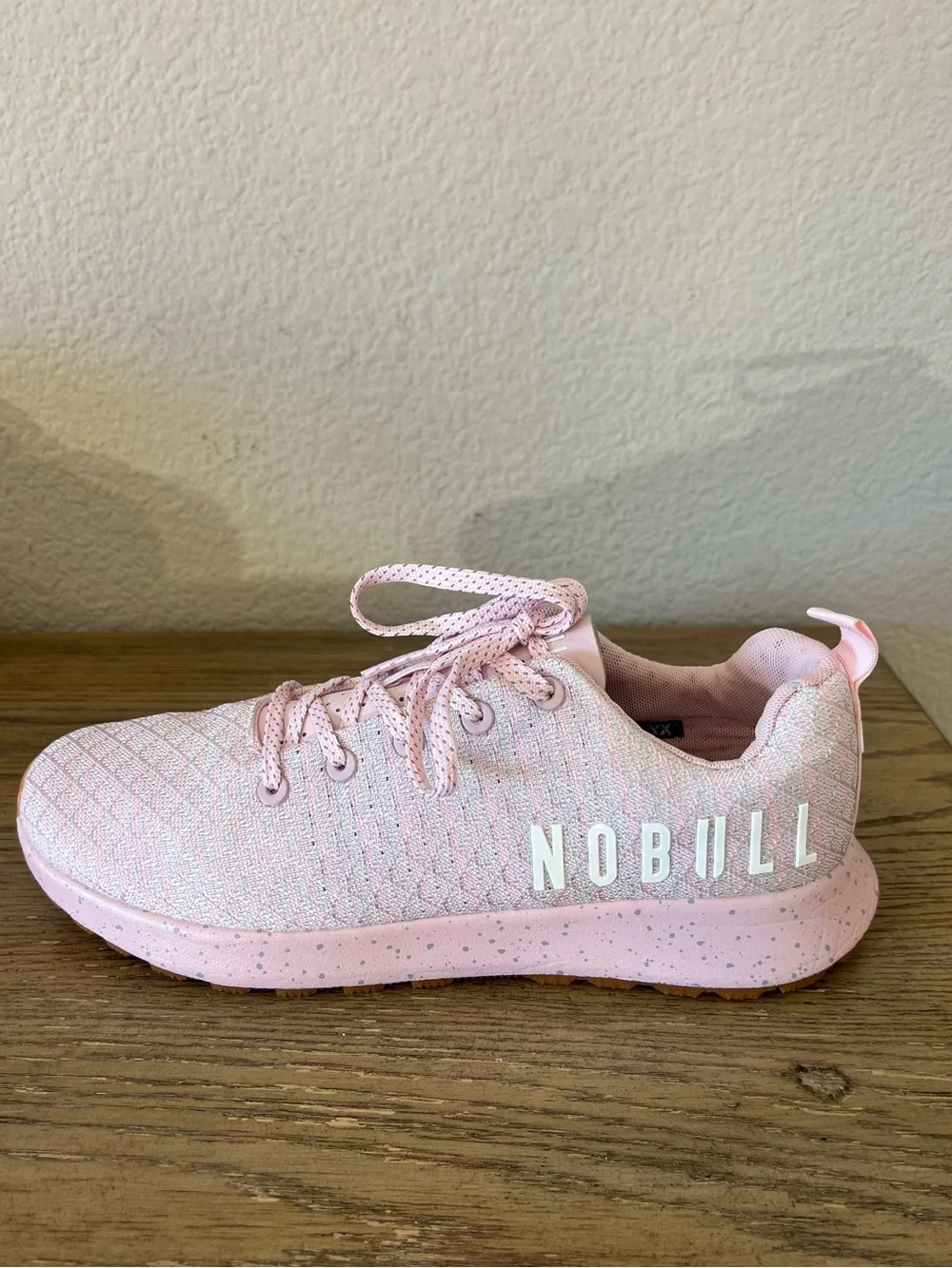 NoBull Matryx trail runner running shoe blush pink women’s sz 9.5 men’s 8